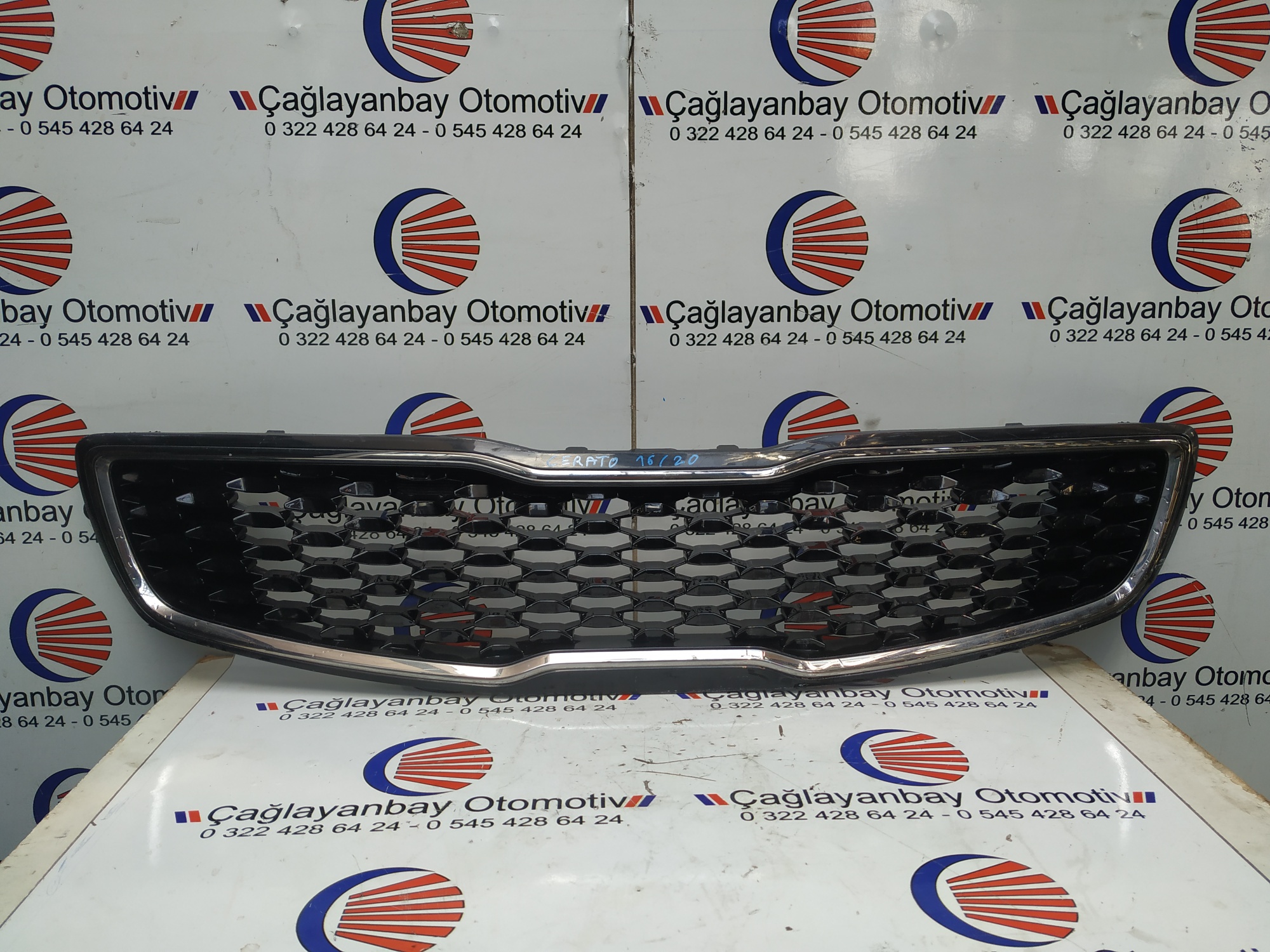 Kia Cerato 16/18 ön panjur 86352A7810